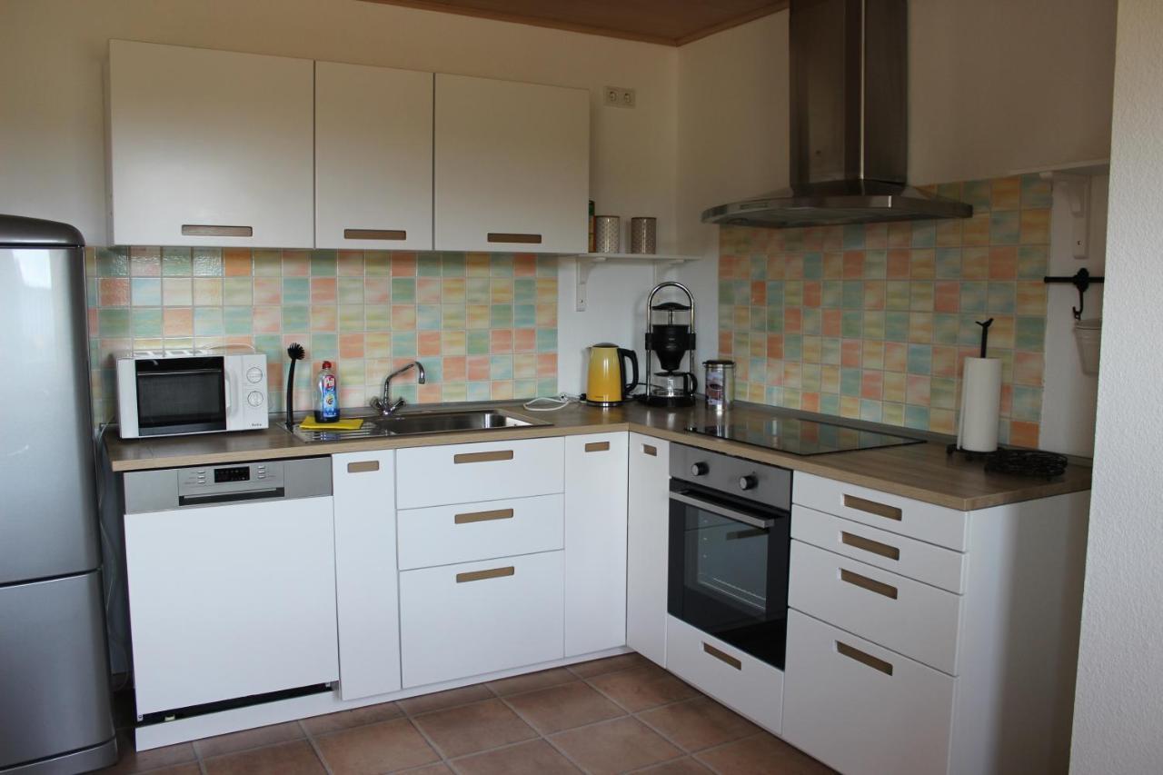 Ferienwohnung Landsburgblick Neuental Bagian luar foto