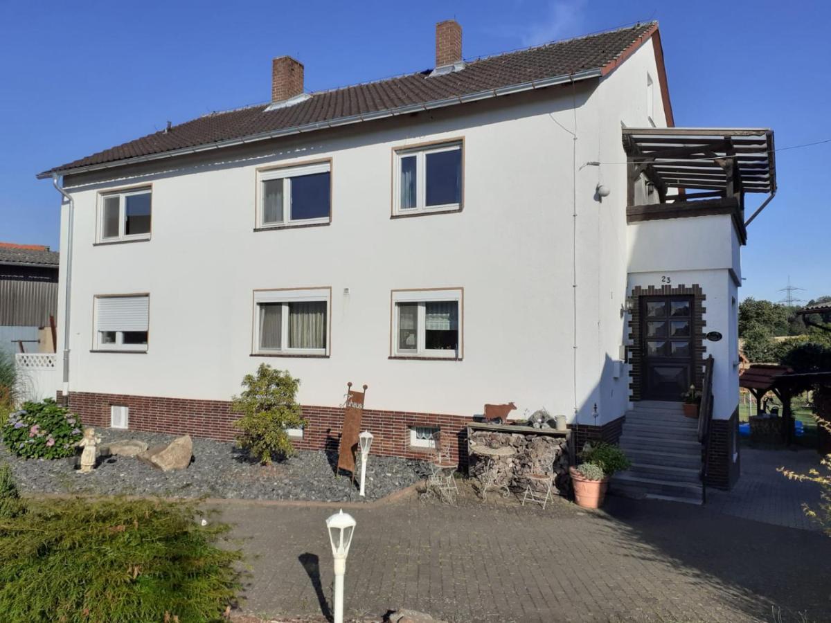 Ferienwohnung Landsburgblick Neuental Bagian luar foto
