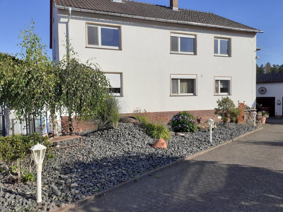 Ferienwohnung Landsburgblick Neuental Bagian luar foto