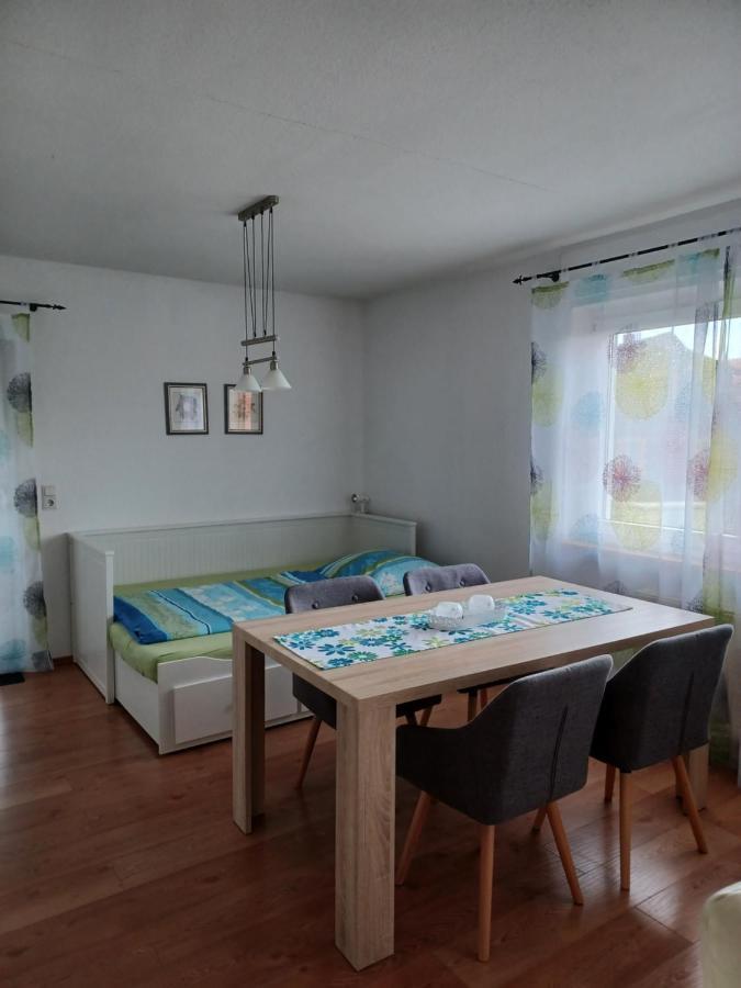 Ferienwohnung Landsburgblick Neuental Bagian luar foto